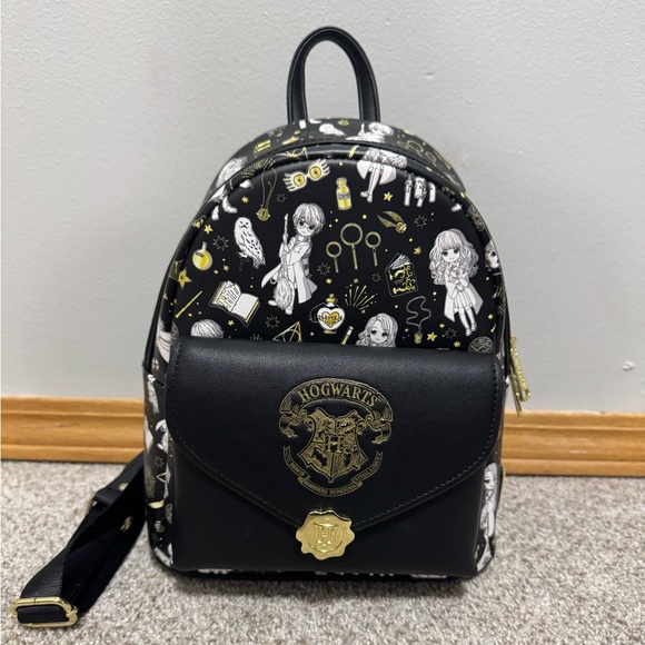 harry potter spell mini backpack for Kids Toddlers - 11" Iconic Woven Small Backpack Bundle w Button | Preschool Daycare Kindergarten | Fits Boys Girls Alike The Loungefly Harry Potter Hogwarts Backpack expertly combines iconic wizarding world design with practical functionality Harry Potter Platform 3/4 Howgarts
